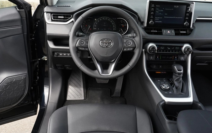 Toyota RAV4 cena 183190 przebieg: 1, rok produkcji 2024 z Wieliczka małe 56